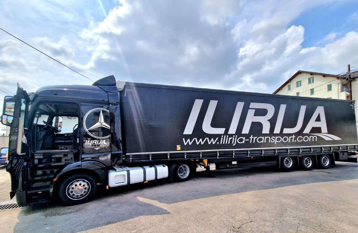 Ilirija Transport truck